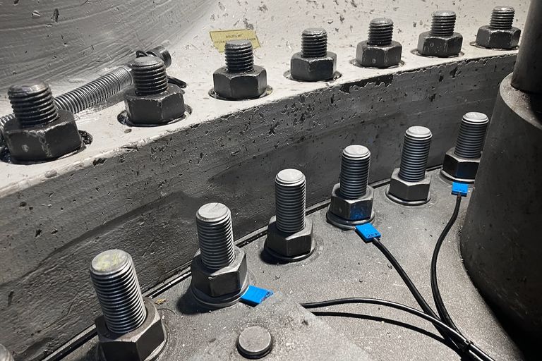 Monitoring von Schraubverbindung mit Altomens-Kraftsensor